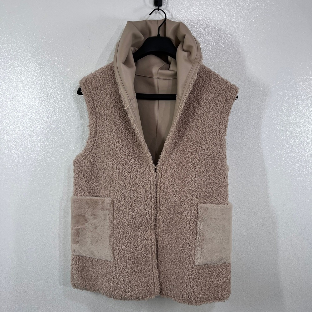 Louis Castel‎ Reversible Sherpa Faux Leather Vest Womens Size 100 Large Beige